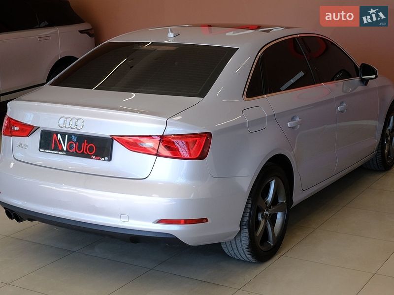Седан Audi A3 2015 в Одессе