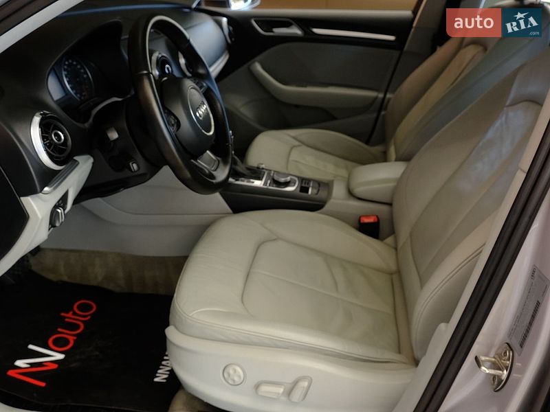 Седан Audi A3 2015 в Одессе