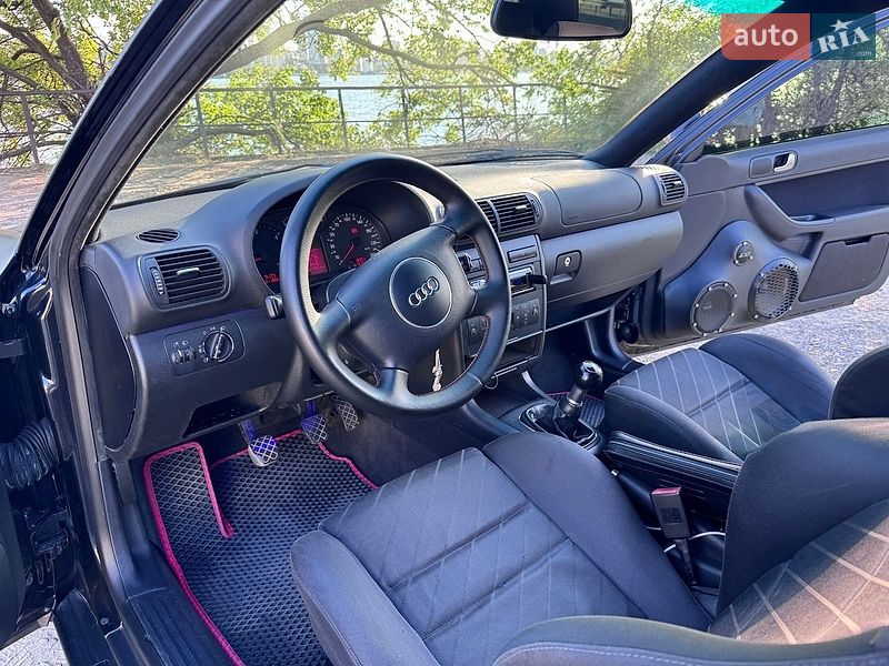 Хэтчбек Audi A3 2002 в Днепре