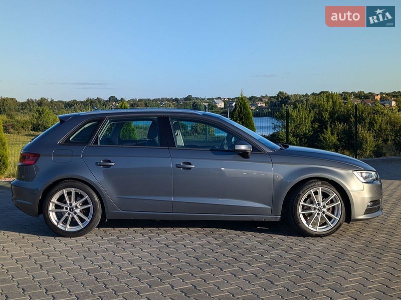 Хэтчбек Audi A3 2016 в Виннице