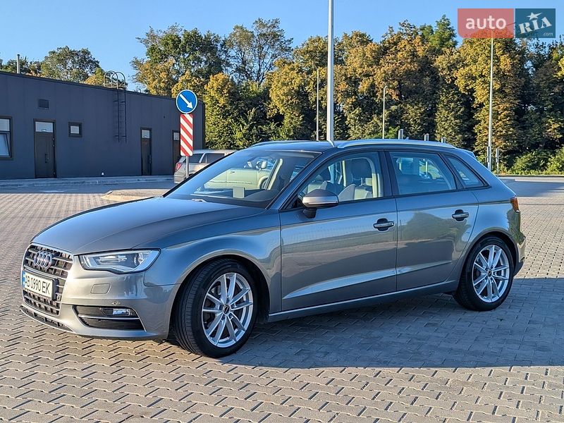 Хэтчбек Audi A3 2016 в Виннице