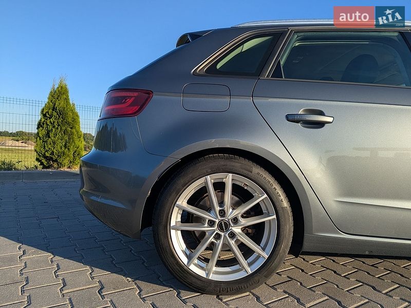 Хэтчбек Audi A3 2016 в Виннице
