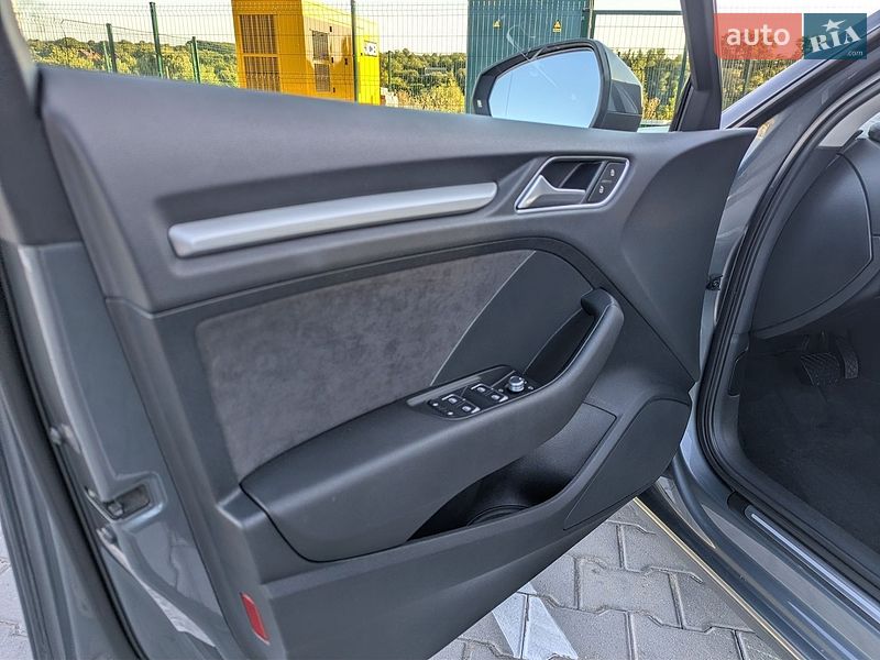 Хэтчбек Audi A3 2016 в Виннице