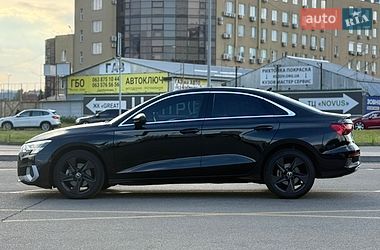 Седан Audi A3 2022 в Киеве