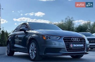 Седан Audi A3 2015 в Ровно