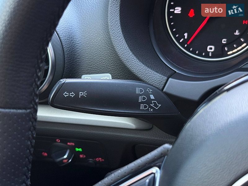 Седан Audi A3 2015 в Ровно