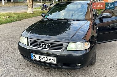 Хетчбек Audi A3 2000 в Хоролі