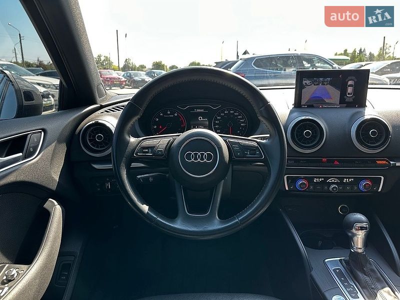 Седан Audi A3 2020 в Івано-Франківську