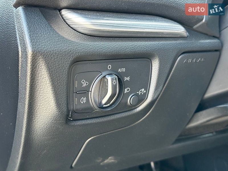 Седан Audi A3 2020 в Івано-Франківську