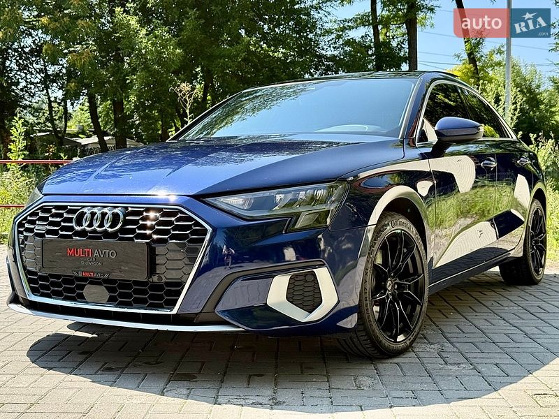 Седан Audi A3 2022 в Дніпрі
