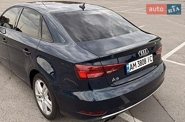 Седан Audi A3 2016 в Житомире