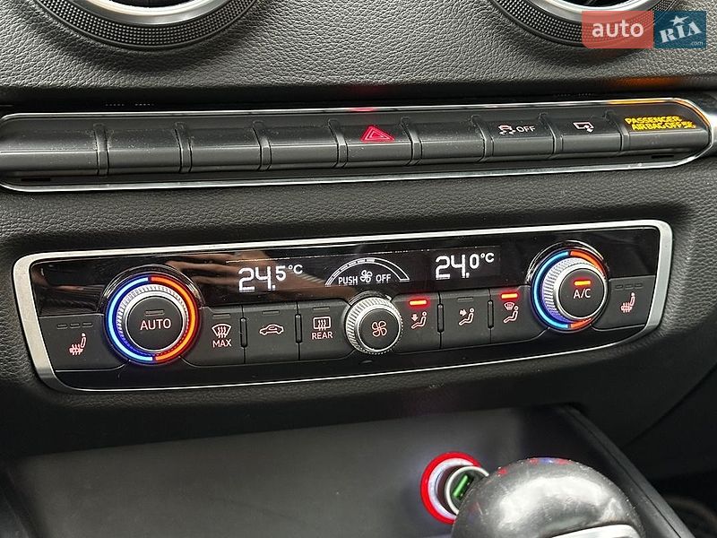 Седан Audi A3 2014 в Ивано-Франковске