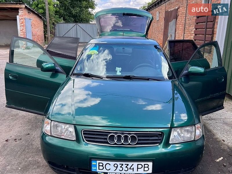 Хэтчбек Audi A3 2000 в Львове