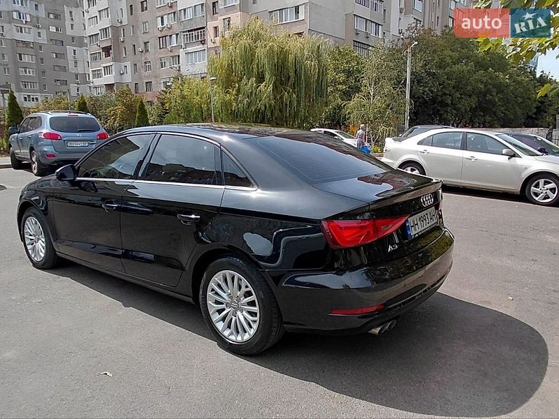 Седан Audi A3 2016 в Одессе