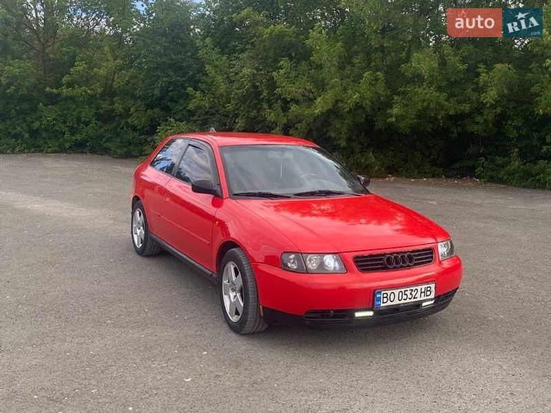 Хетчбек Audi A3 1997 в Волочиську