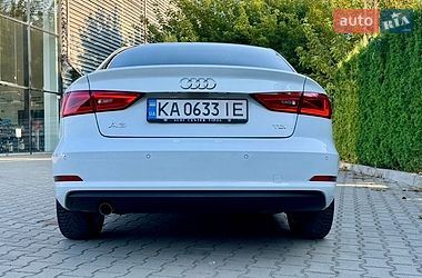 Седан Audi A3 2015 в Вінниці
