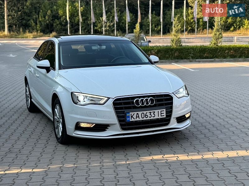 Седан Audi A3 2015 в Вінниці