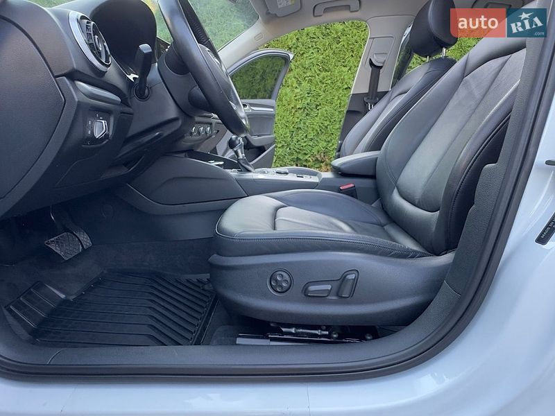 Седан Audi A3 2015 в Вінниці