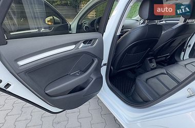 Седан Audi A3 2015 в Вінниці