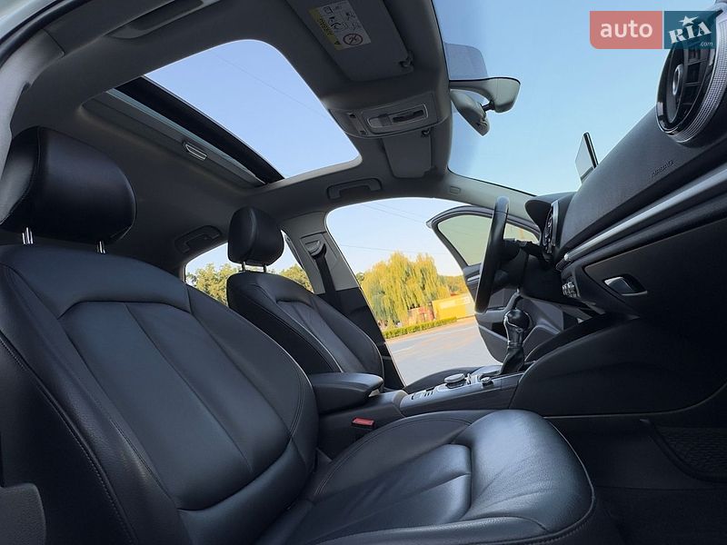 Седан Audi A3 2015 в Вінниці