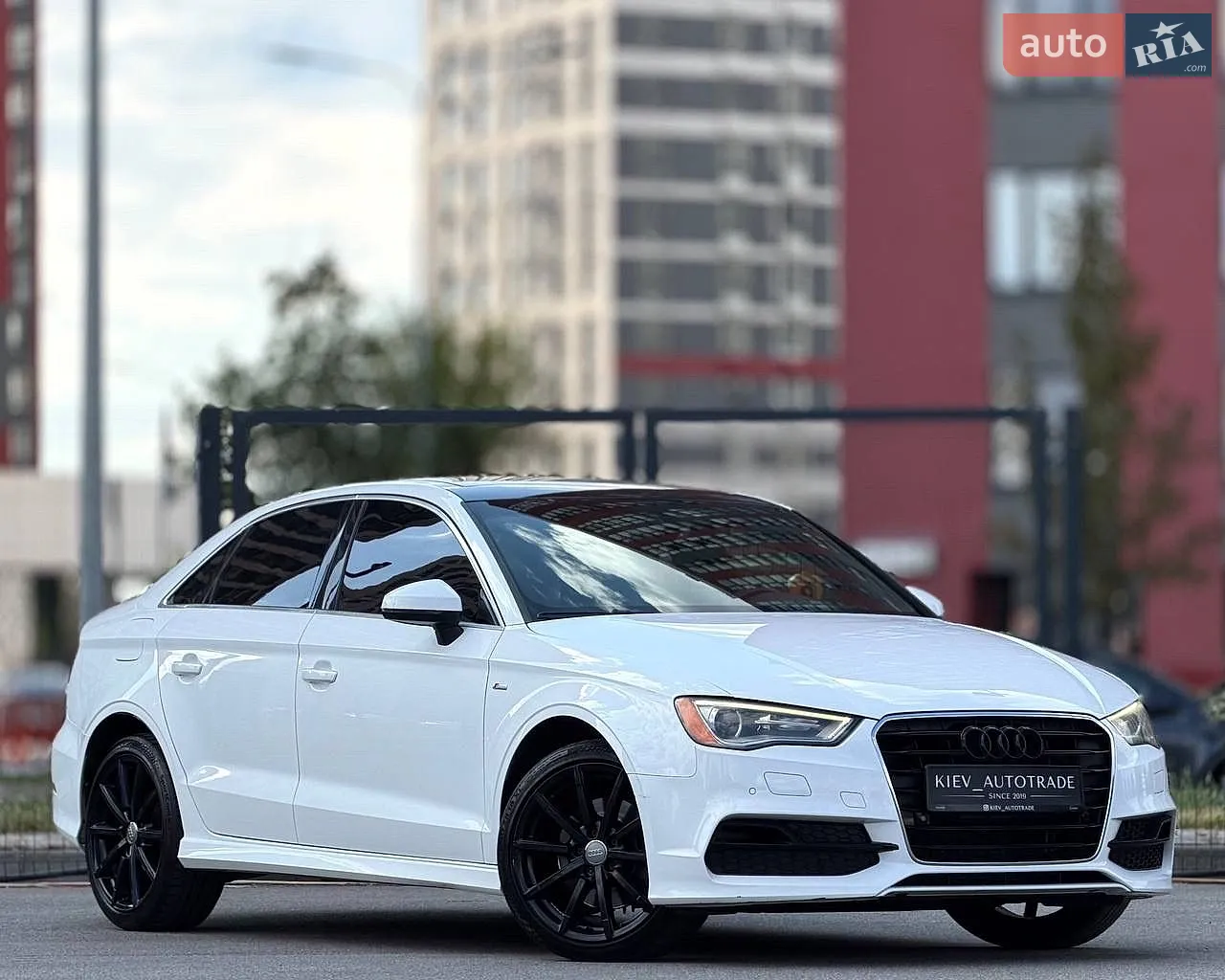 2015 Audi A3 - фото 1