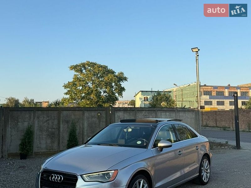 Седан Audi A3 2015 в Черновцах