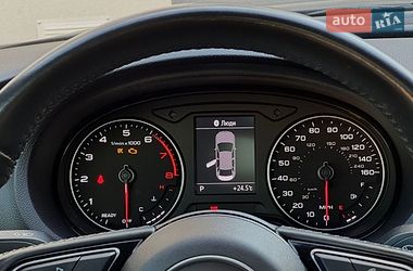 Седан Audi A3 2018 в Старокостянтинові
