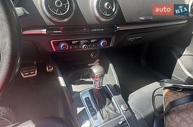 Седан Audi A3 2016 в Кривому Розі