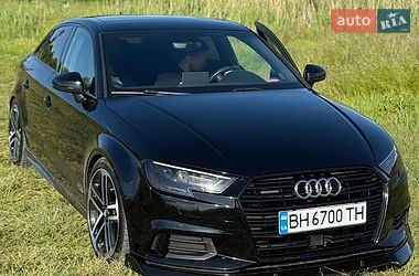 Седан Audi A3 2016 в Одессе