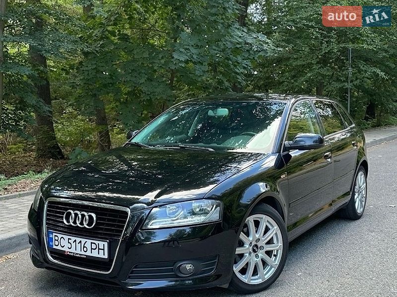 Хэтчбек Audi A3 2012 в Винниках