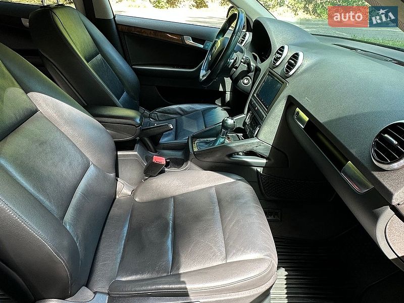 Хэтчбек Audi A3 2012 в Винниках