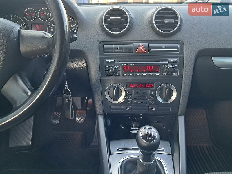 Хэтчбек Audi A3 2005 в Могилев-Подольске