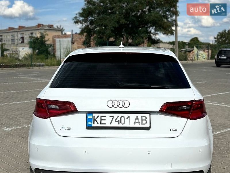 Хетчбек Audi A3 2014 в Ромнах фото 9 Хетчбек Audi A3 2014 в Ромнах