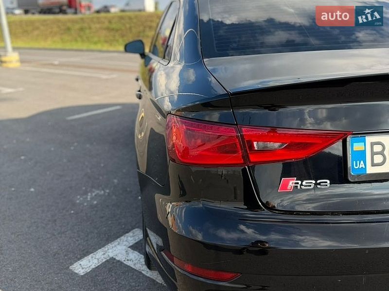 Седан Audi A3 2015 в Львове