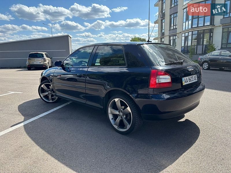 Хэтчбек Audi A3 2001 в Киеве