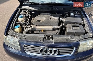 Хэтчбек Audi A3 2001 в Киеве