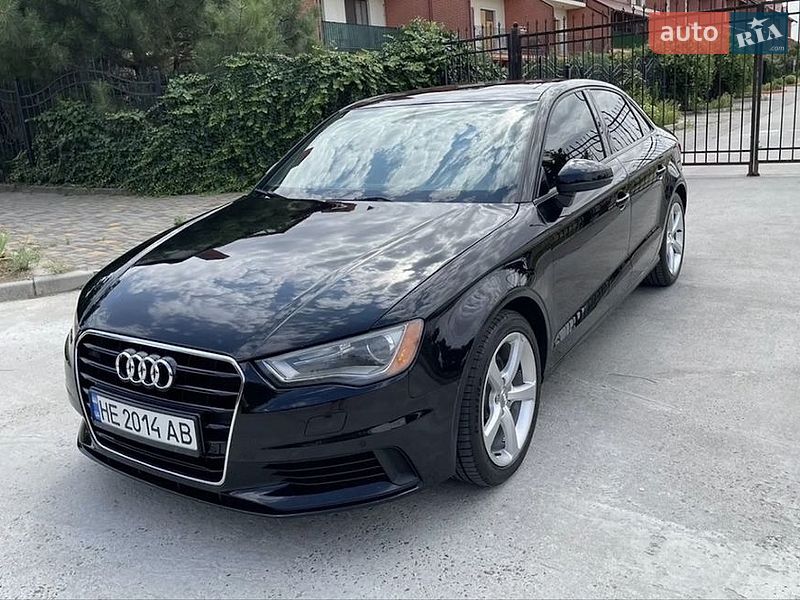 Седан Audi A3 2015 в Миколаєві