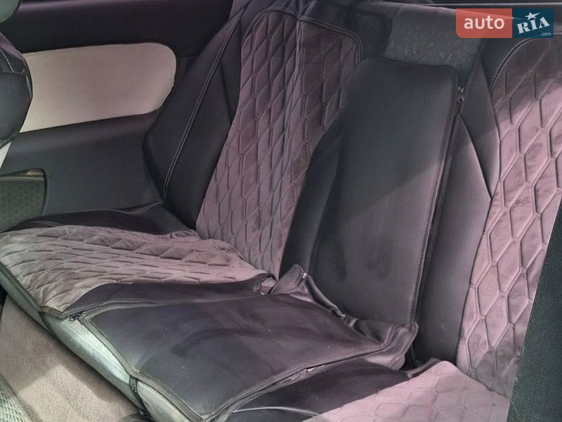 Хетчбек Audi A3 1999 в Новояворівську