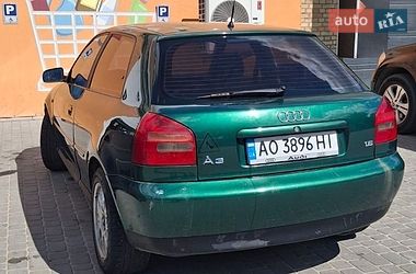 Хетчбек Audi A3 1999 в Новояворівську