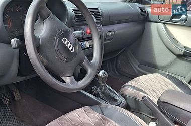 Хетчбек Audi A3 1999 в Новояворівську