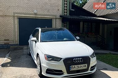 Хэтчбек Audi A3 2016 в Умани