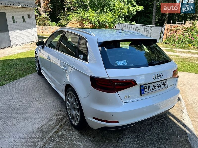 Хэтчбек Audi A3 2016 в Умани