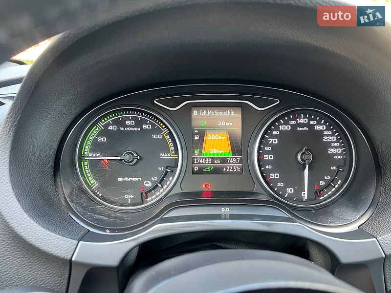 Хэтчбек Audi A3 2016 в Умани