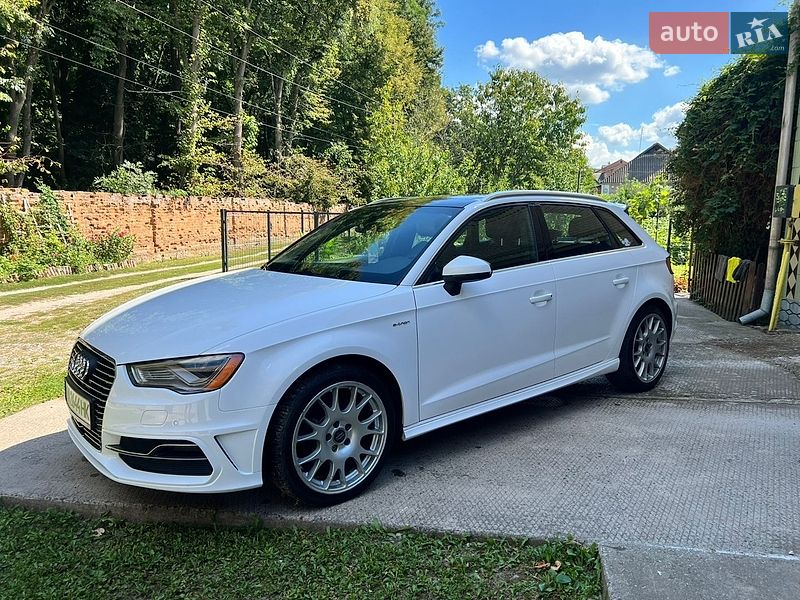 Хэтчбек Audi A3 2016 в Умани