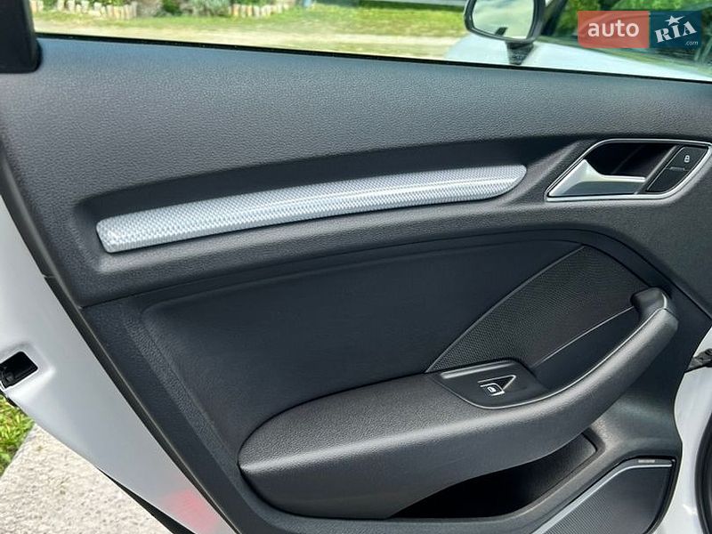 Хэтчбек Audi A3 2016 в Умани
