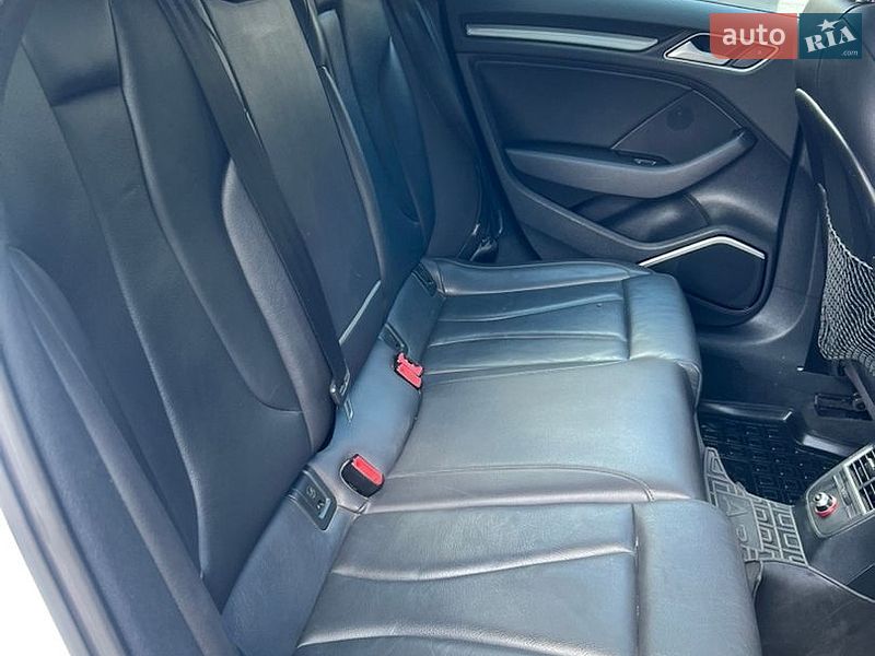 Хэтчбек Audi A3 2016 в Умани
