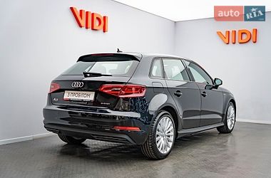 Хэтчбек Audi A3 2016 в Киеве фото 2 Хэтчбек Audi A3 2016 в Киеве