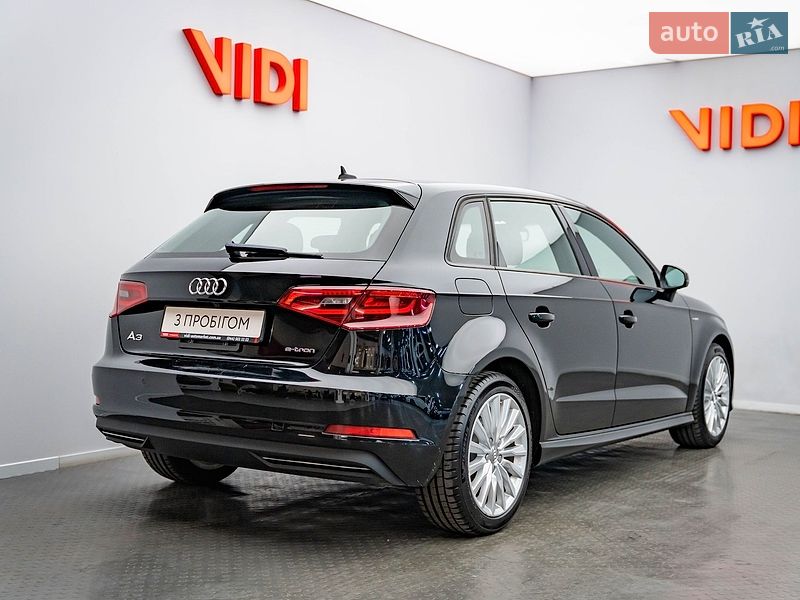 Хэтчбек Audi A3 2016 в Киеве фото 2 Хэтчбек Audi A3 2016 в Киеве