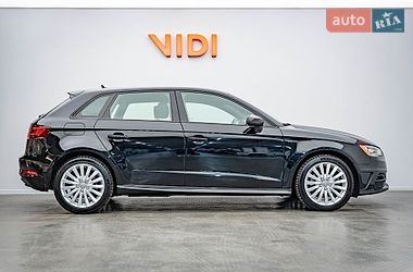 Хэтчбек Audi A3 2016 в Киеве фото 5 Хэтчбек Audi A3 2016 в Киеве