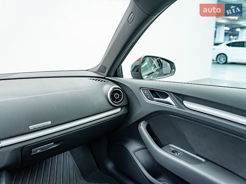 Хэтчбек Audi A3 2016 в Киеве фото 13 Хэтчбек Audi A3 2016 в Киеве